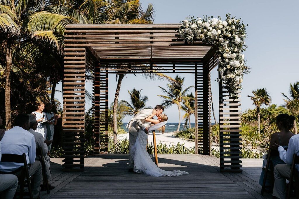 UNICO 20°87° Destination Wedding Caroline & Tucker Mexico Beach Wedding